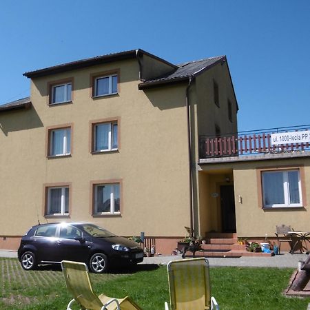 Pokoje Goscinne Monika 1000 Lecia Panstwa Polskiego 3 Wladyslawowo Exterior foto