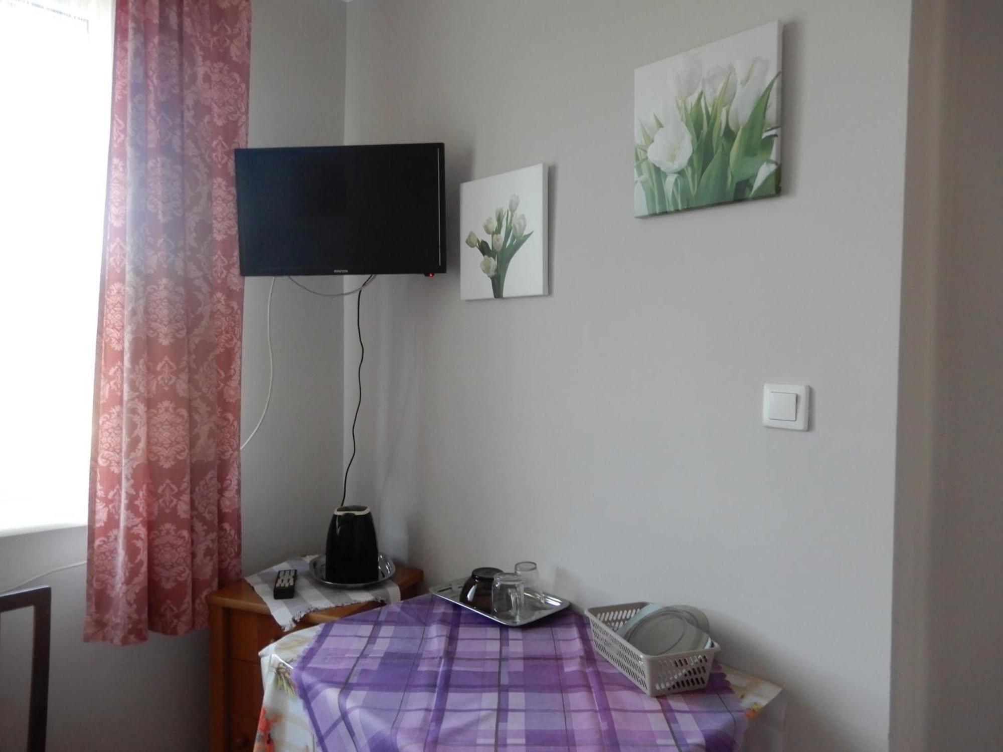 Pokoje Goscinne Monika 1000 Lecia Panstwa Polskiego 3 Wladyslawowo Exterior foto